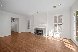 3245 Maroneal St, Houston, TX 77025 - Photo 6