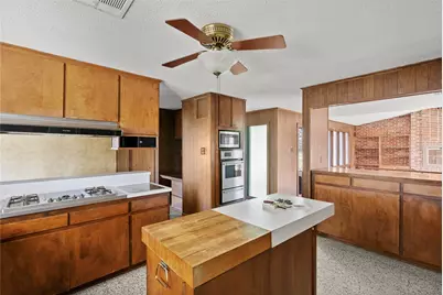 16121 Fm 2620 Road, Bedias, TX 77831 - Photo 14