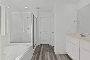 9422 Madison Ave, Texas City, TX 77591 - Photo 14