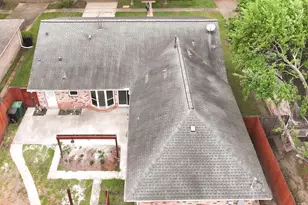 8335 Langdon Ln, Houston, TX 77036 - Photo 26