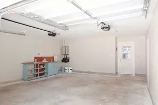 8335 Langdon Ln, Houston, TX 77036 - Photo 10