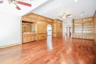 3823 Pleasant Valley Dr, Missouri City, TX 77459 - Photo 4