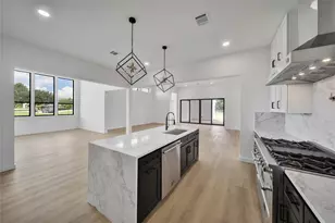 19006 Grandview Ct, Montgomery, TX 77356 - Photo 18