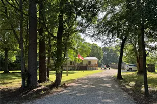 45 Arizona Ln, Huntsville, TX 77320 - Photo 1