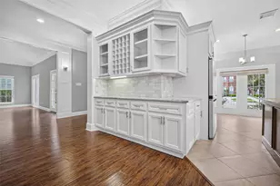 10310 Chevy Chase Dr, Houston, TX 77042 - Photo 6