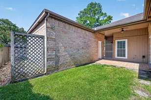10310 Chevy Chase Dr, Houston, TX 77042 - Photo 44
