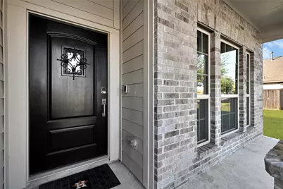 8935 Beacon Mill Drive, Cypress, TX 77433 - Photo 2