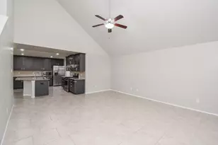 4602 Tuscan Lily Dr, Katy, TX 77493 - Photo 6