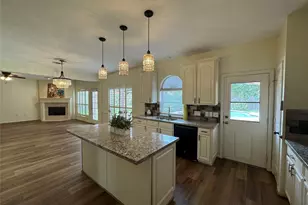 3602 Garrettsville Dr, Pearland, TX 77584 - Photo 8