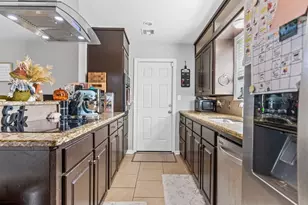 4009 Rice Ave, Bay City, TX 77414 - Photo 4