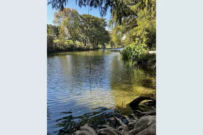 260 S East Avenue, New Braunfels, TX 78130 - Photo 20