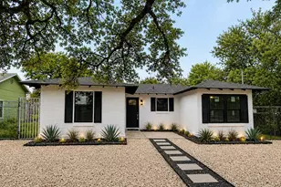 260 S East Ave, New Braunfels, TX 78130 - Photo 1