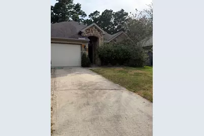 2818 Ridgecliff Court, Conroe, TX 77301 - Photo 1