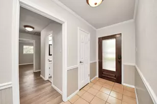 2207 S Belmont Dr, Richmond, TX 77469 - Photo 6