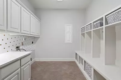 7603 Hogan Bridge Court, Spring, TX 77389 - Photo 16