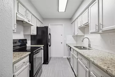 13838 Beech Hollow Lane, Houston, TX 77082 - Photo 6