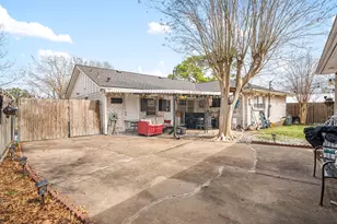 9019 Grape St, Houston, TX 77036 - Photo 22