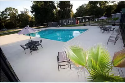 454 Lakeview Drive, Cleveland, TX 77327 - Photo 12