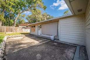95 Paradise Valley Dr, Conroe, TX 77304 - Photo 36