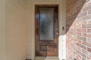 95 Paradise Valley Dr, Conroe, TX 77304 - Photo 4