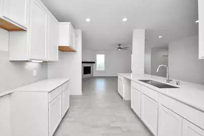 5842 Madison Trail Drive, Richmond, TX 77469 - Photo 10