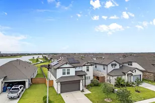 2405 Bayrose Dr, Texas City, TX 77568 - Photo 4