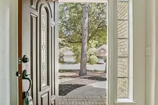 18 Beckett Hill Pl, The Woodlands, TX 77382 - Photo 4