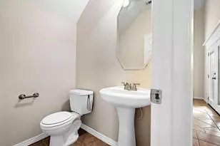 816 Sterling Creek Cir, Katy, TX 77450 - Photo 8