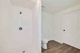 8221 Bigwood St, Houston, TX 77078 - Photo 14