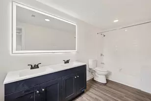 8221 Bigwood St, Houston, TX 77078 - Photo 18