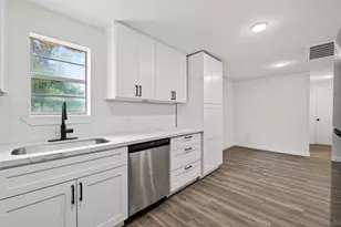 8221 Bigwood St, Houston, TX 77078 - Photo 26