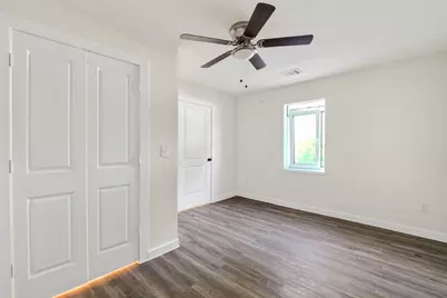 8221 Bigwood Street, Houston, TX 77078 - Photo 10