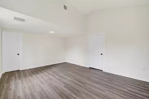 8221 Bigwood St, Houston, TX 77078 - Photo 22