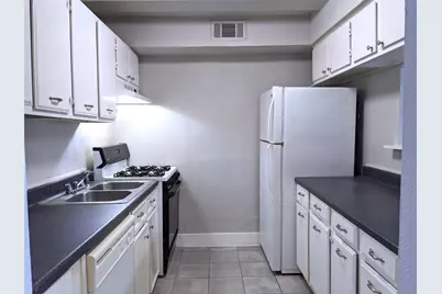 704 E 22nd Street, Houston, TX 77008 - Photo 16