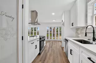 926 Buoy Rd, Houston, TX 77062 - Photo 14