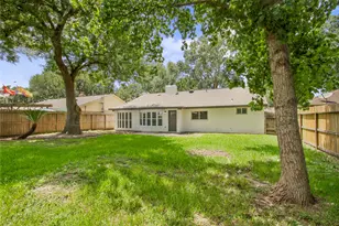 926 Buoy Rd, Houston, TX 77062 - Photo 32