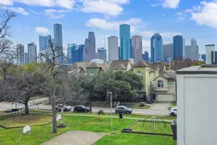 1611 Crockett St, Houston, TX 77007 - Photo 1