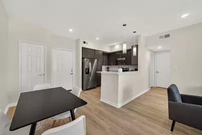 2445 Shadow View Lane #204, Houston, TX 77077 - Photo 10