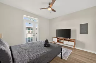 2445 Shadow View Ln, Houston, TX 77077 - Photo 4