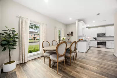 1118 Crossroads Drive, Houston, TX 77079 - Photo 10