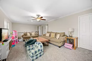 1118 Crossroads Dr, Houston, TX 77079 - Photo 24