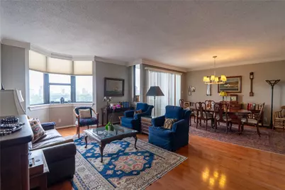 651 Bering Drive #1301, Houston, TX 77057 - Photo 1
