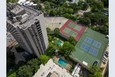 651 Bering Drive #1301, Houston, TX 77057 - Photo 32