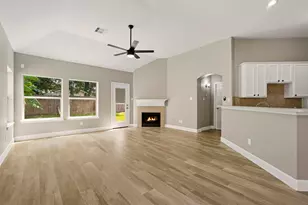 6602 Surrey Meadow Ct, Houston, TX 77049 - Photo 4