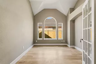 6602 Surrey Meadow Ct, Houston, TX 77049 - Photo 8