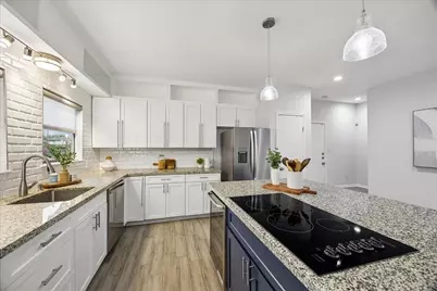 402 Tuam Street #3, Houston, TX 77006 - Photo 4