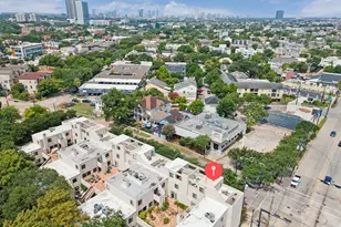 402 Tuam St, Houston, TX 77006 - Photo 30