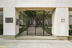 402 Tuam St, Houston, TX 77006 - Photo 6