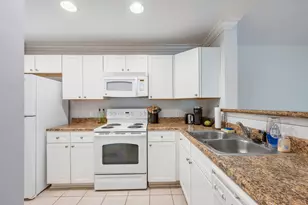 1725 Harvey Mitchell Pkwy S, College Station, TX 77840 - Photo 6