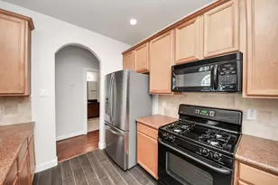 2941 Clinton Dr, Houston, TX 77020 - Photo 10